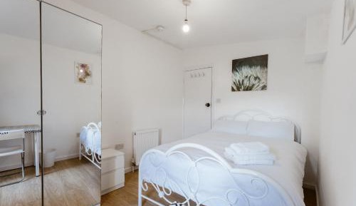 Double Room with Shared Bathroom
