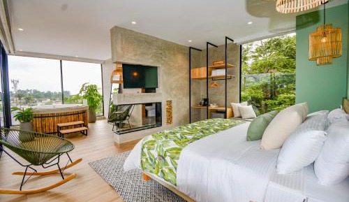 Suite with City View