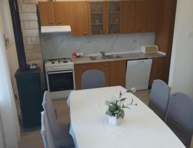 Three-Bedroom Apartment with Balcony