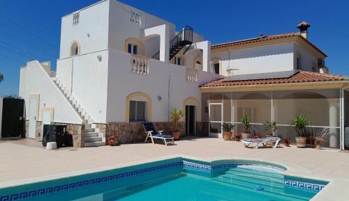 Deluxe Villa