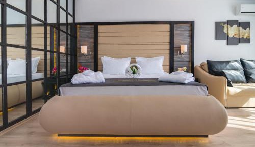 Premium Room with Balcony - Free Aquapark Access