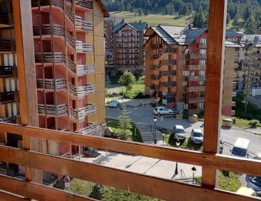 Altaïr 66 – Duplex – 8 to 15 people – 6th floor – 4 bedrooms – 60m2