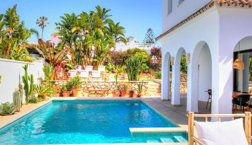 Deluxe Villa