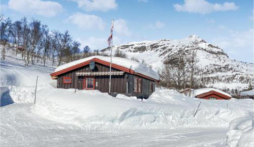 Three-Bedroom Holiday Home 