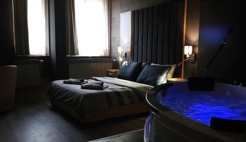 Double Room with Spa Bath