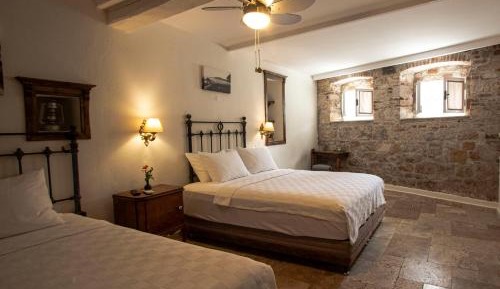 Classic Triple Room