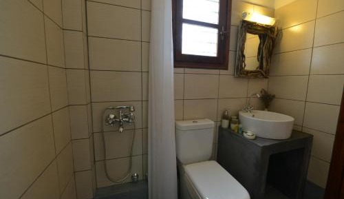 First Floor Deluxe Family Suite