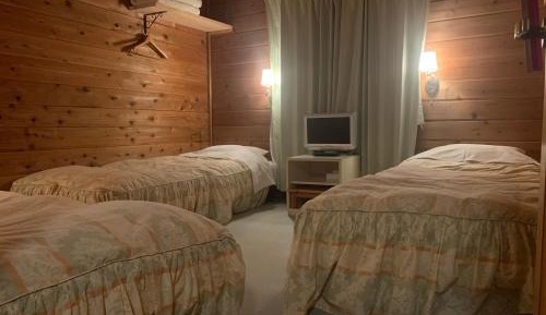 Triple Room with Shared Bathroom