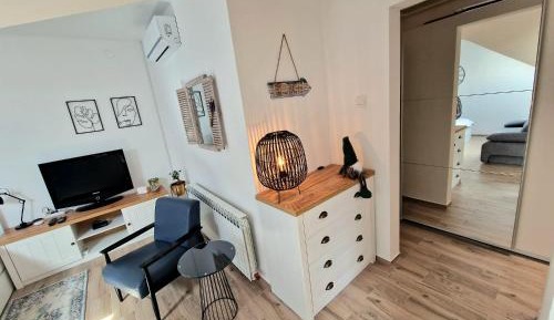 Standard Studio
