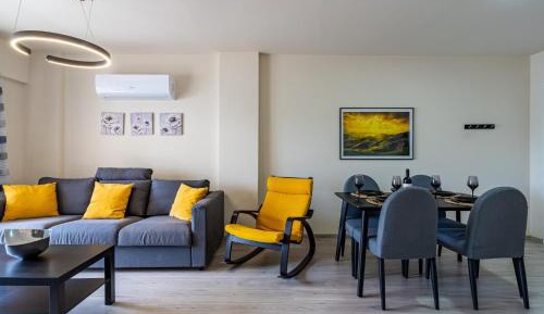 Apartment with Balcony