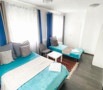 Deluxe Double Room with Shower