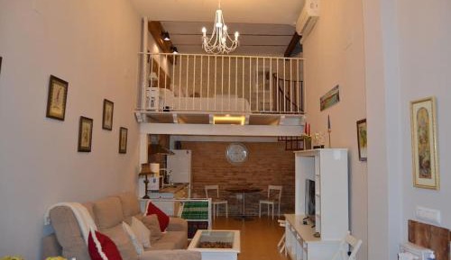 Studio - Split Level