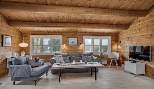 Three-Bedroom Vacation Home 