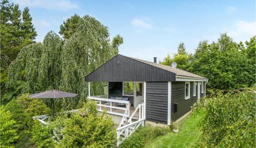 Three-Bedroom Vacation Home 