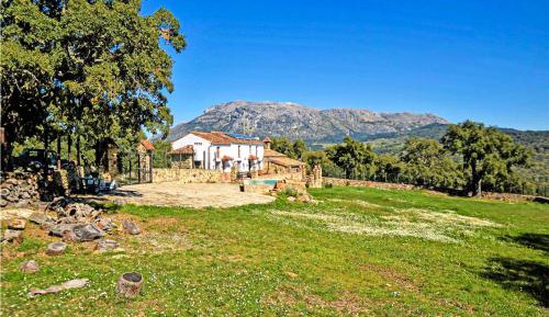 Four-Bedroom Holiday Home