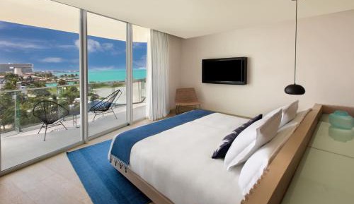 Superior King Room with Ocean View