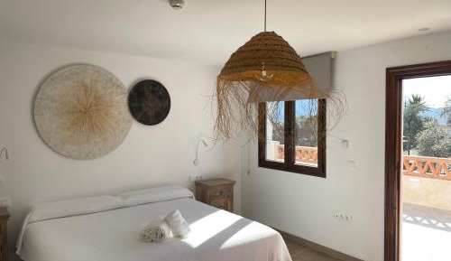 Superior Deluxe Double or Twin Room 