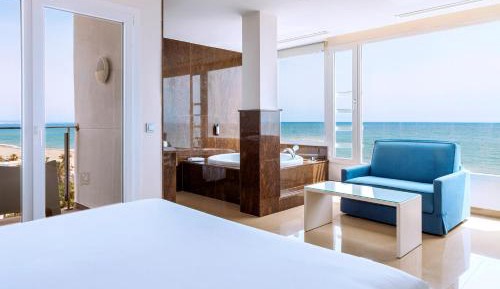 Junior Suite (2 Adults)