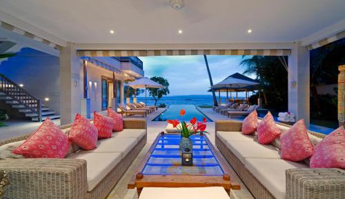 Villa - Beach Front