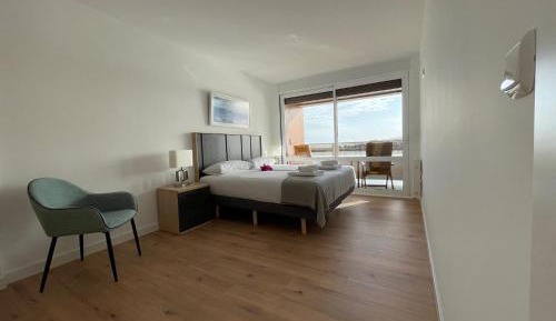 Apartment with Sea View