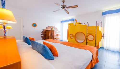 Thematic Room  (2 Adults + 2 Children)