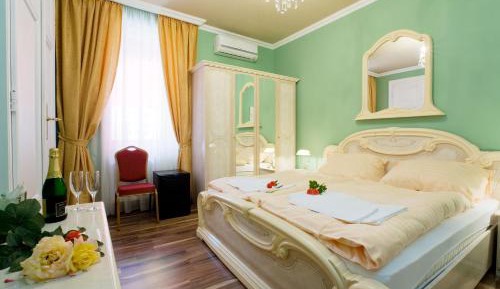 Standard Double or Twin Room