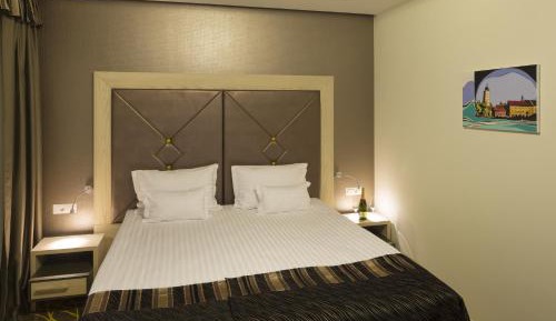 One-Bedroom Suite