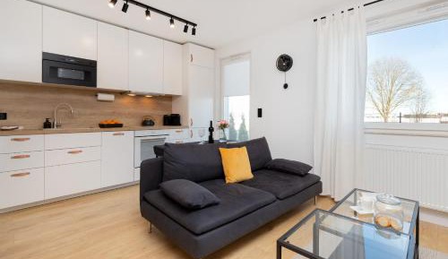 Apartment with Garden View