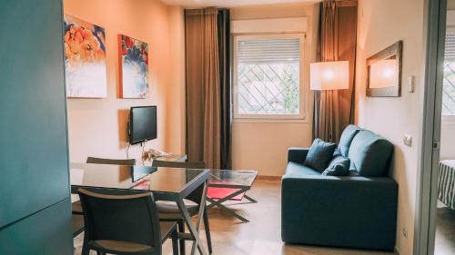 One-Bedroom Apartment (2 Adults)