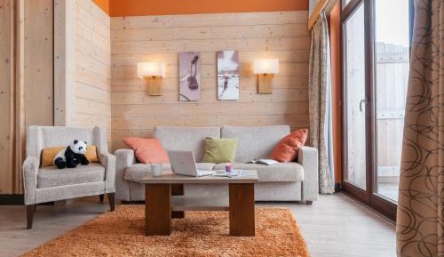 Two-Bedroom Apartment (6 People) - Sunday