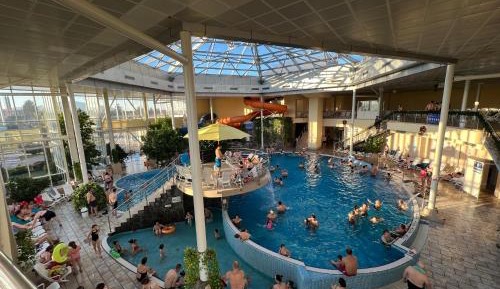 Double Room with 3H acces to Brasov Water Park