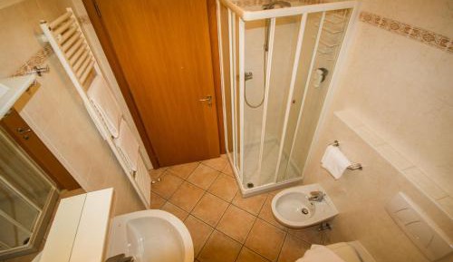 Double or Twin Room with Terrace