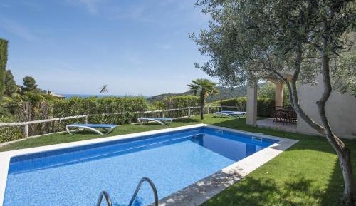 Villa with Sea View