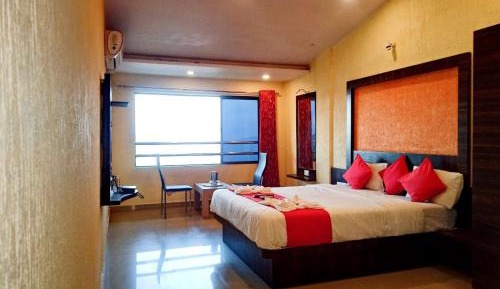 King Room with Mountain View