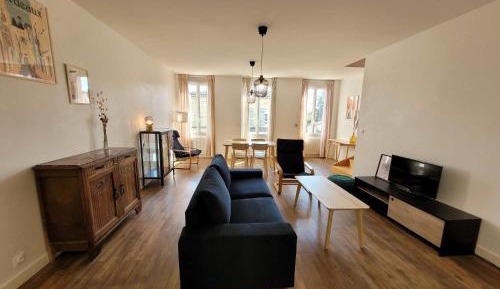 Apartment - Split Level