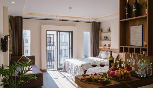 Studio with Balcony