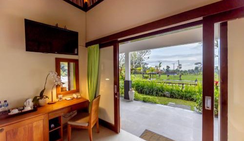 One Bedroom Pool Villa with Rice Field View