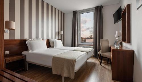 Double or Twin Room with Sanctuary View