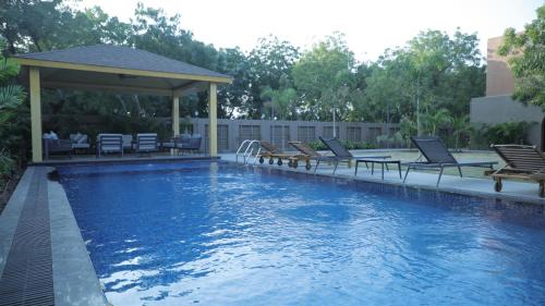 Villa with Private Garden and Pool