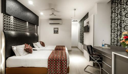Deluxe Double or Twin Room