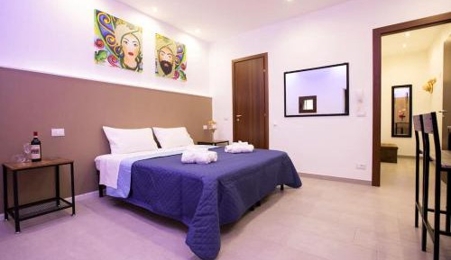 Large Double or Twin Room