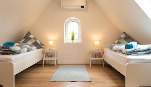 Apartment - Split Level