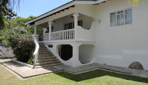Two-Bedroom Villa (Adults only)