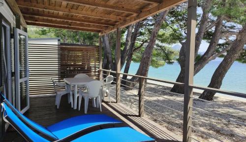 Mobile Home 1st Line