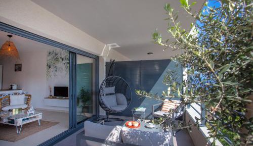 Apartment with Sea View