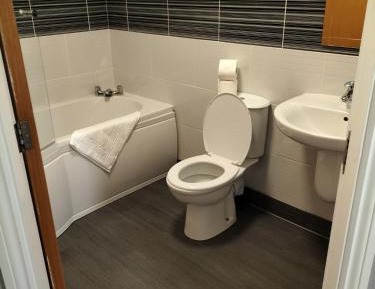 Deluxe King Suite