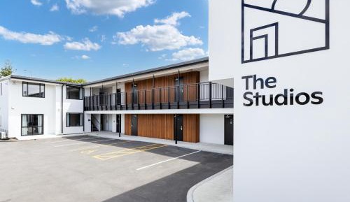 Studio Double Suite