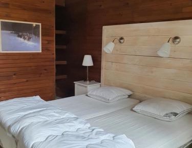 Mixed Dormitory Room