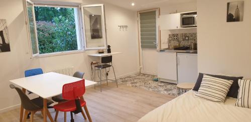 Studio with Garden View