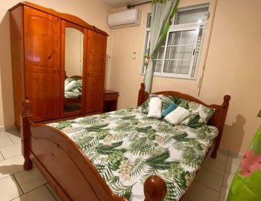 One-Bedroom House